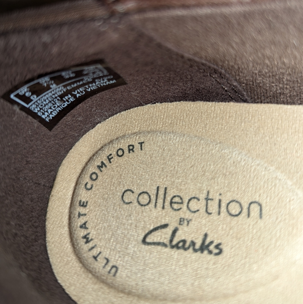 Clarks Womens Emslie Chelsea Slipon chunky heel comfy boot bootie ankle - Picture 6 of 12